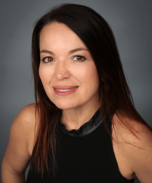 Julie_Smolyansky_Headshot