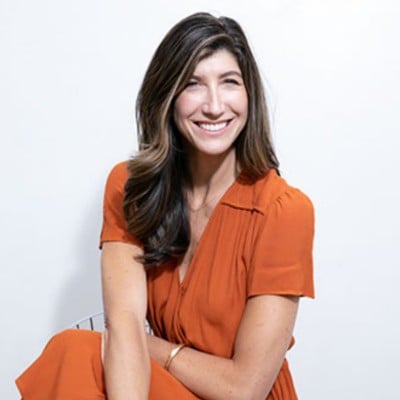 Katy Tucker headshot