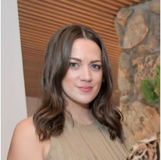 Sarah Jahnke headshot