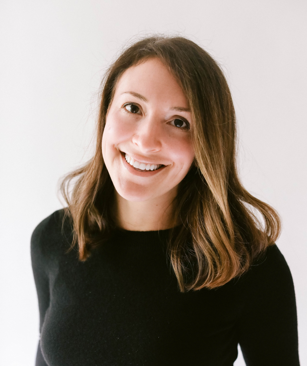 Meredith Cook headshot